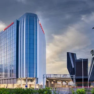 hilton-garden-inn-london-heathrow-terminal-2.brighton-hotels-england.com/